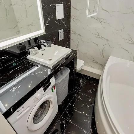 Жк Пятая Жемчужина, Кадорр Архитекторская,Таирова 1 Ком Apartment