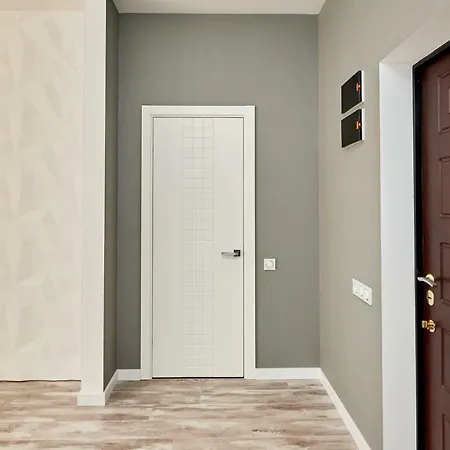 Жк Пятая Жемчужина, Кадорр Архитекторская,Таирова 1 Ком Apartment *